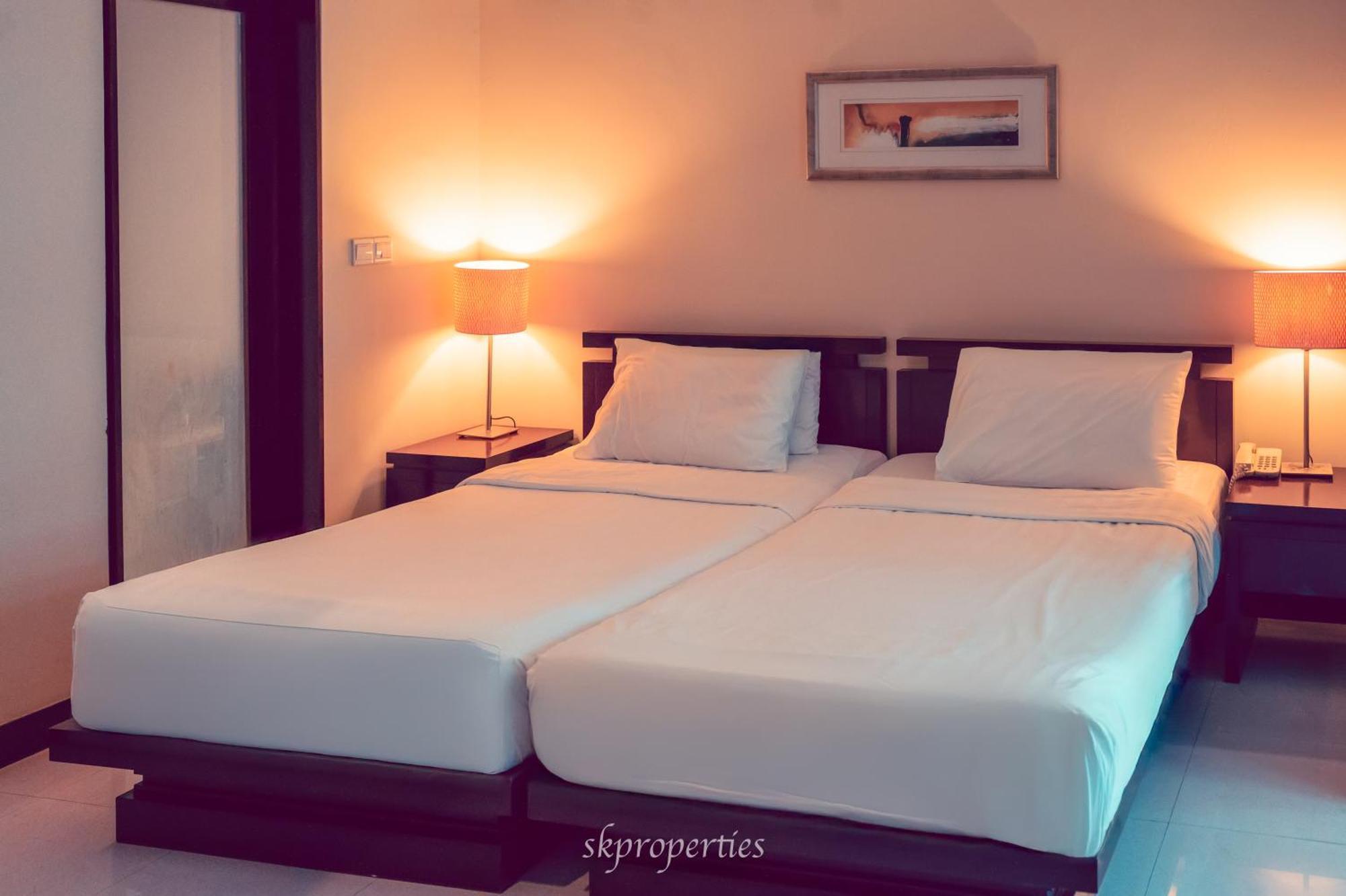 Seaview At Admiral Bay Apartemen